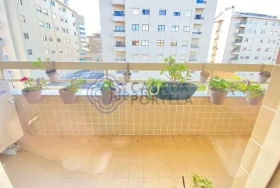 Apartamento T4 para Venda em Mafamude e Vilar do Paraíso