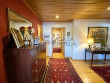 Apartamento T4 para Venda em Mafamude e Vilar do Paraíso
