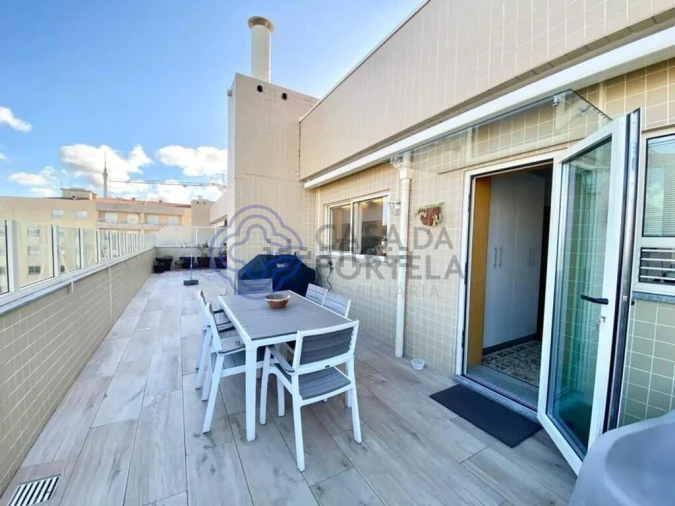 Apartamento T4 para Venda em Mafamude e Vilar do Paraíso Foto 13