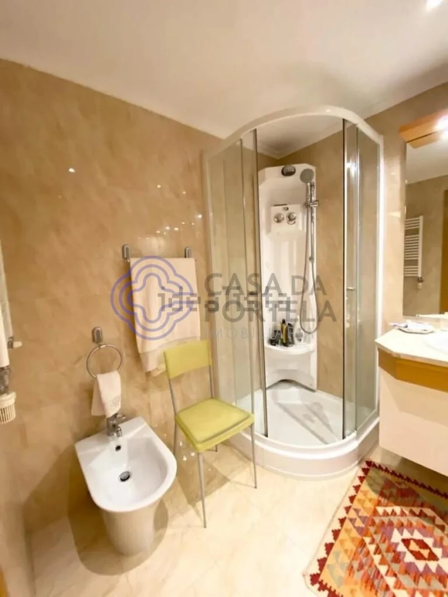 Apartamento T4 para Venda em Mafamude e Vilar do Paraíso Foto 30