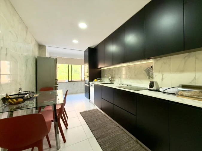 Apartamento T3 para Venda em Santo Antonio dos Olivais Foto 3