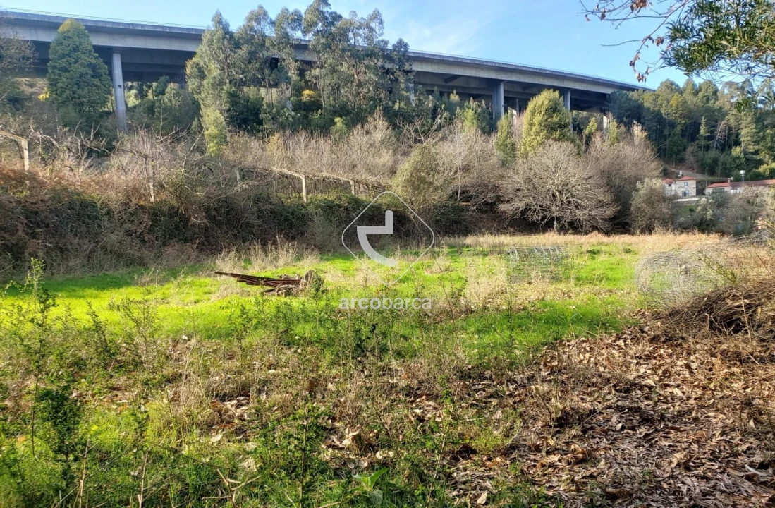 Terreno para Venda em Labruja Foto 1