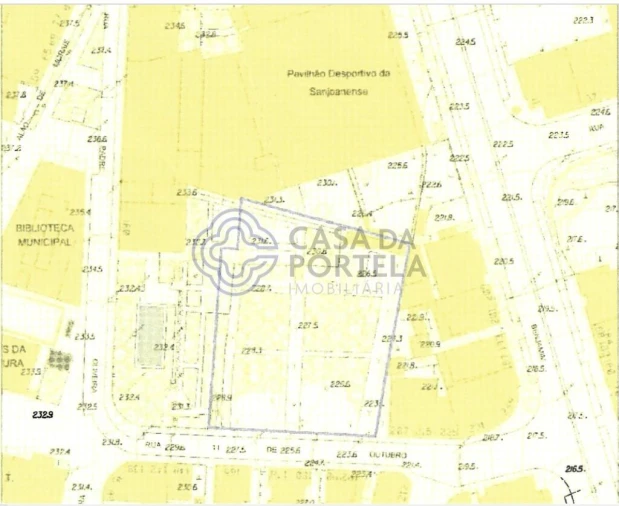 Terreno para Venda em São João da Madeira Foto 9