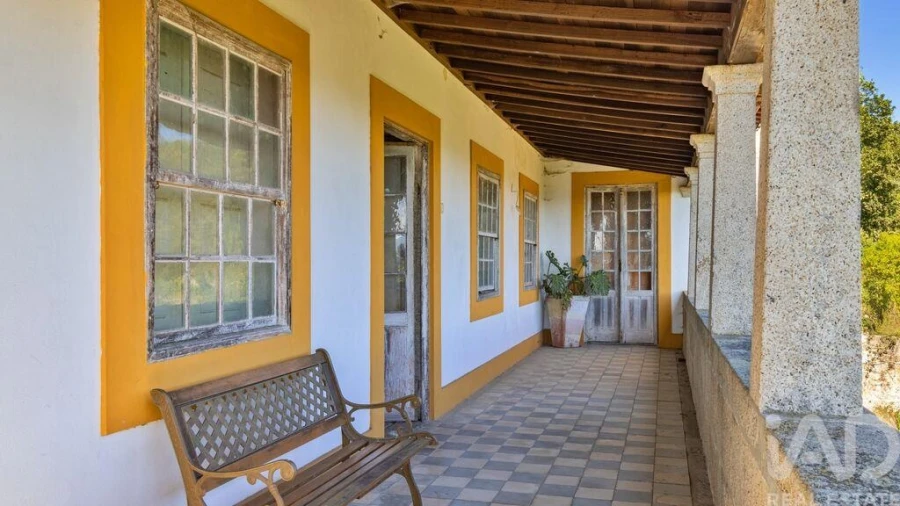 Moradia T20 para Venda em Constance Foto 26