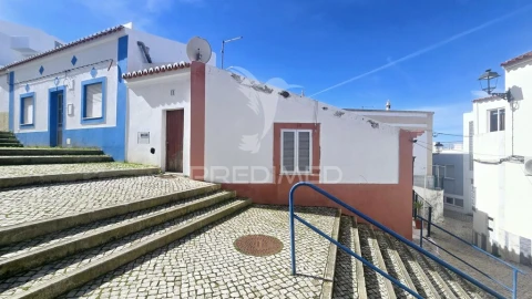 Moradia T2 para Venda em Ferragudo