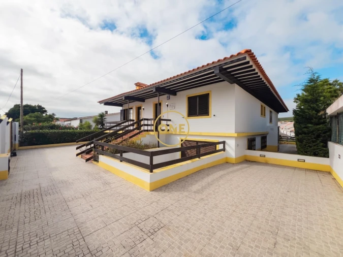 Moradia T6 para Venda em Rosto do Cão (Livramento) Foto 25