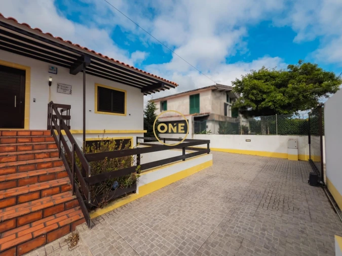 Moradia T6 para Venda em Rosto do Cão (Livramento) Foto 23