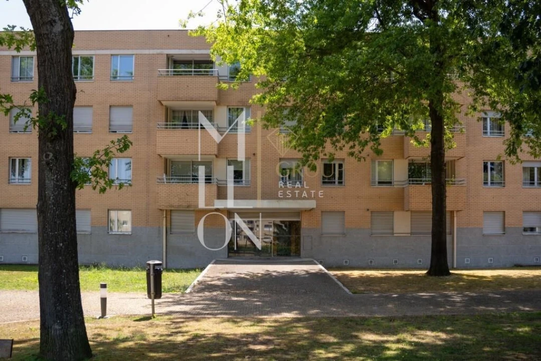 Apartamento T2 para Venda em Pedrouços Foto 18