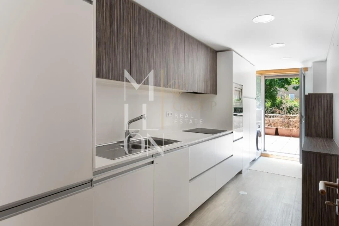 Apartamento T2 para Venda em Pedrouços Foto 8
