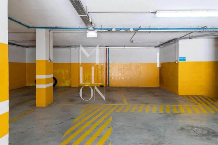 Apartamento T2 para Venda em Pedrouços Foto 17
