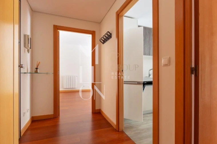 Apartamento T2 para Venda em Pedrouços Foto 4