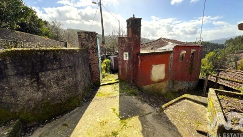 Moradia T3 para Venda em Campelo