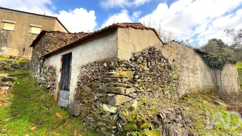 Moradia T3 para Venda em Campelo