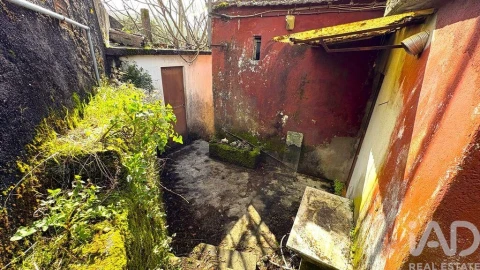 Moradia T3 para Venda em Campelo