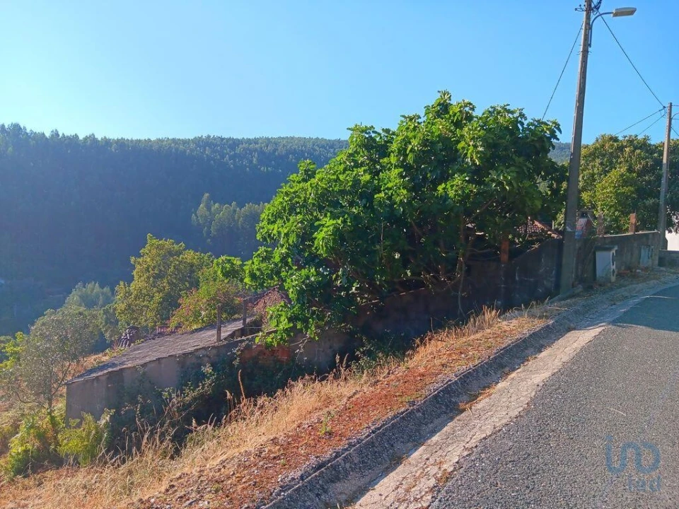 Moradia T3 para Venda em Campelo Foto 7