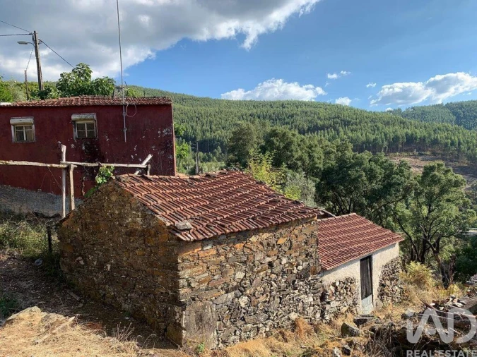 Moradia T3 para Venda em Campelo Foto 1