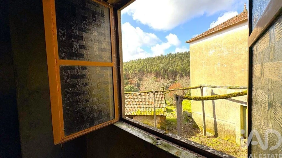 Moradia T3 para Venda em Campelo Foto 16