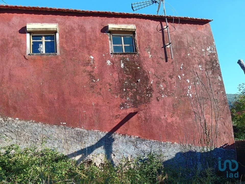 Moradia T3 para Venda em Campelo Foto 16