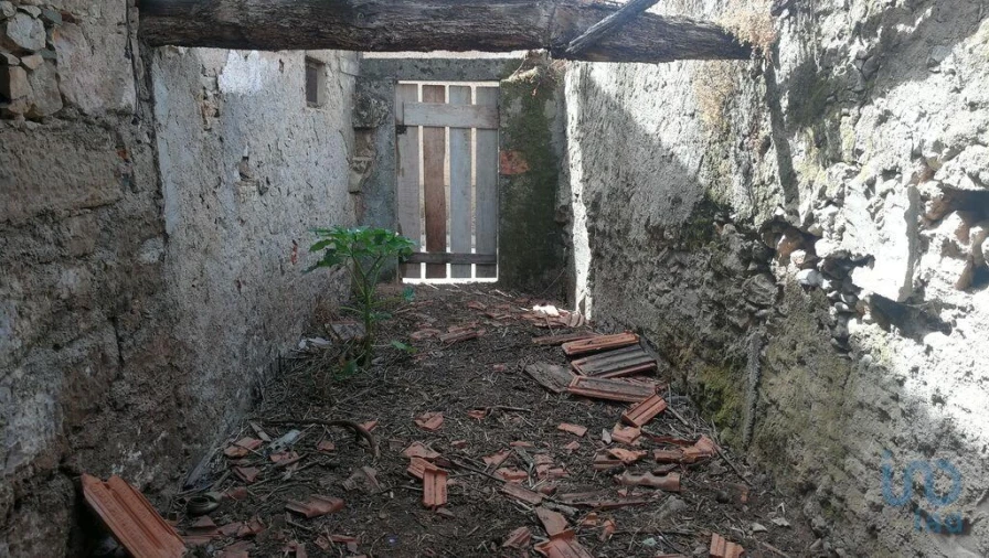 Moradia T4 para Venda em São Miguel, Santa Eufémia e Rabaçal Foto 12