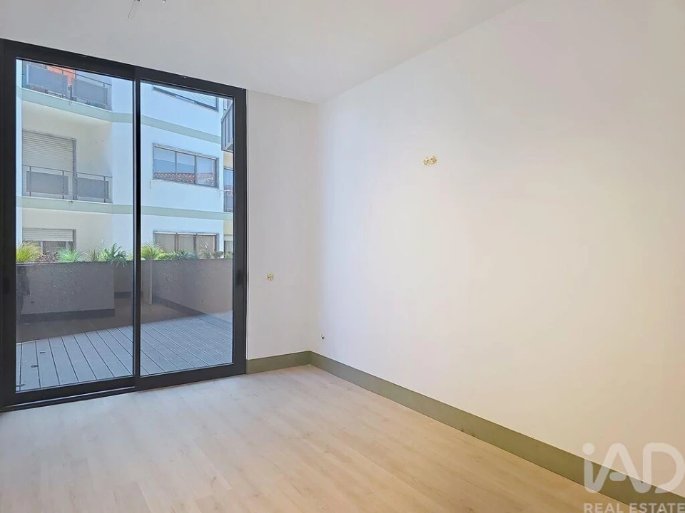 Apartamento T2 para Venda em Lourinhã e Atalaia Foto 20