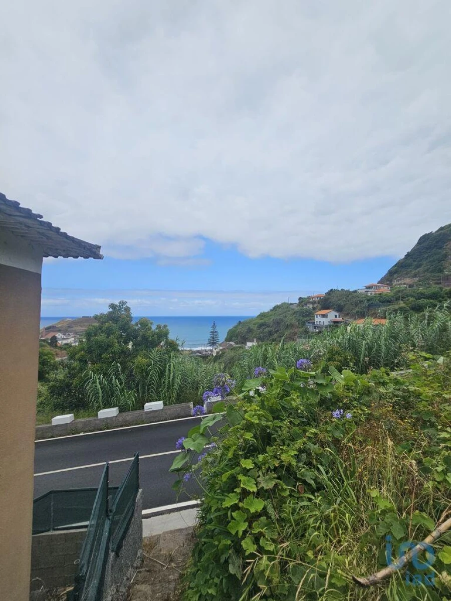 Moradia T3 para Venda em Porto da Cruz Foto 7