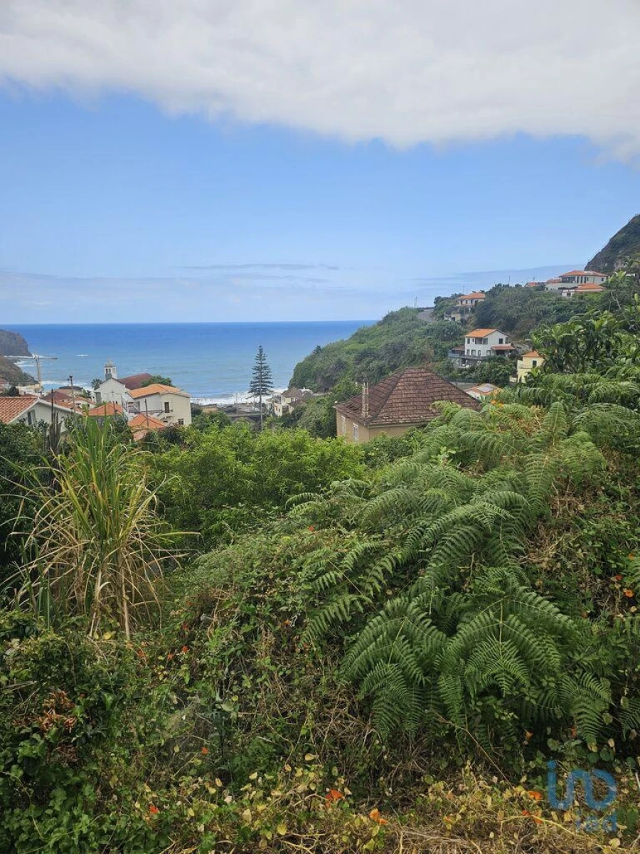 Moradia T3 para Venda em Porto da Cruz Foto 2