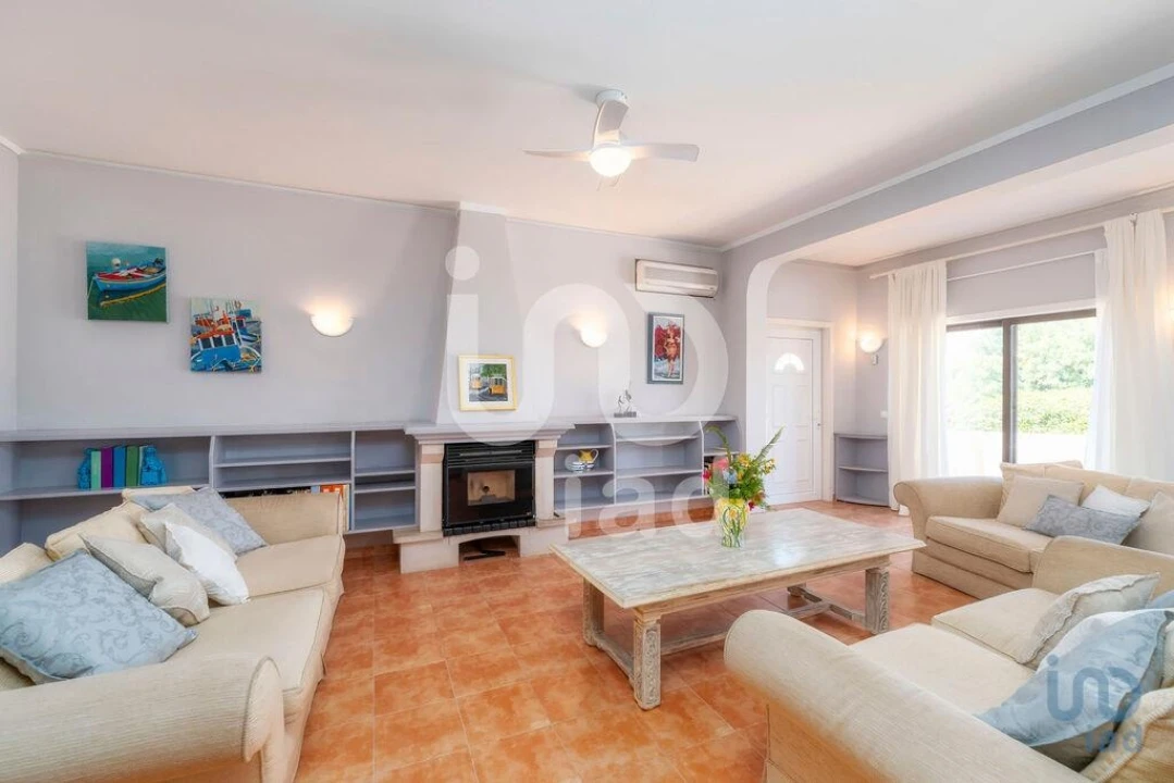 Moradia T3 para Venda em Pechão Foto 8