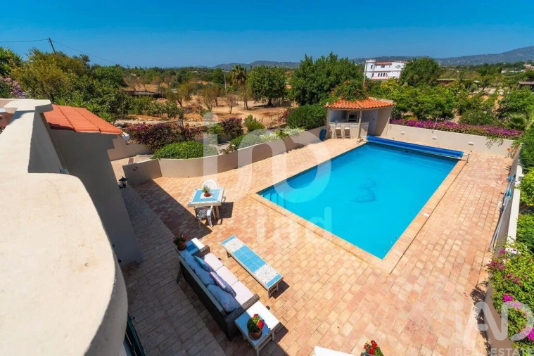 Moradia T3 para Venda em Pechão Foto 21