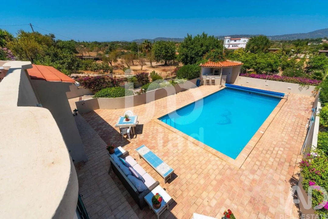 Moradia T3 para Venda em Pechão Foto 21