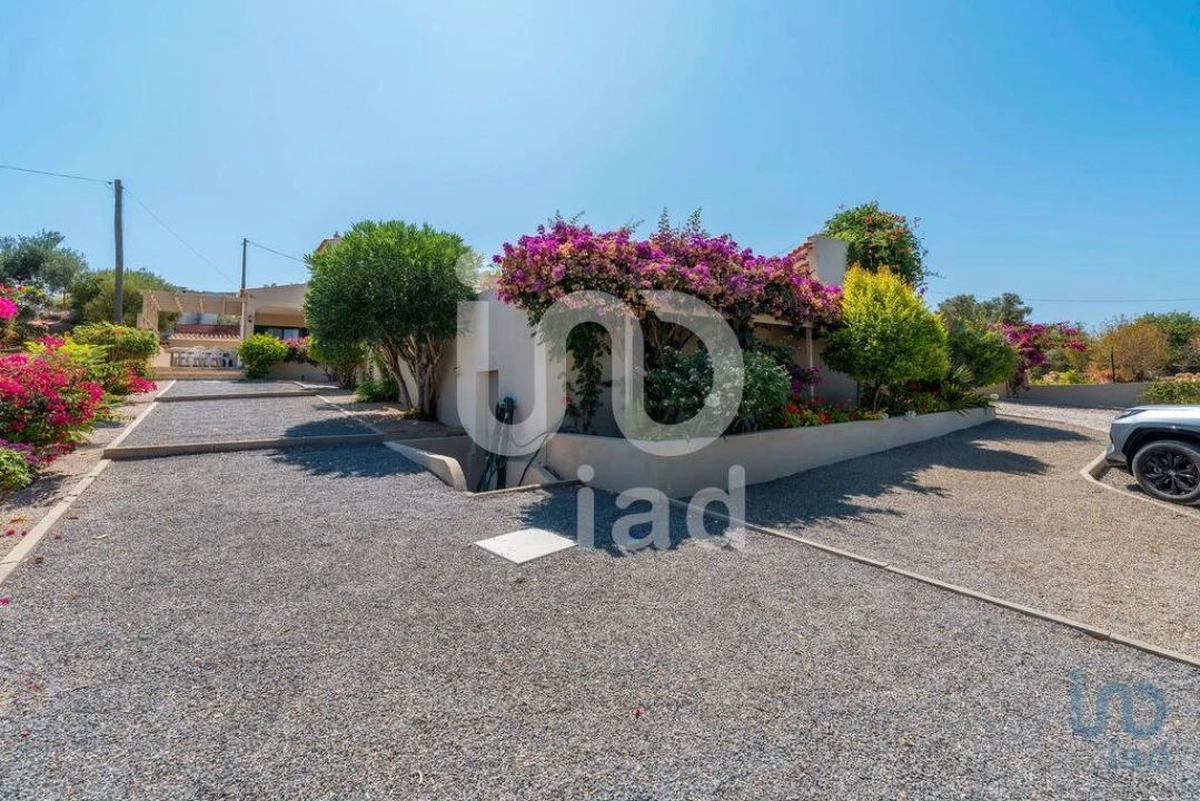 Moradia T3 para Venda em Pechão Foto 3