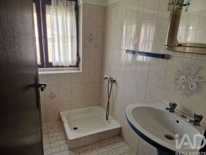 Moradia T3 para Venda em Lamas e Cercal Foto 18