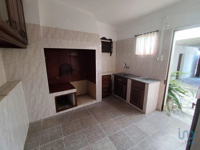 Moradia T3 para Venda em Lamas e Cercal Foto 9