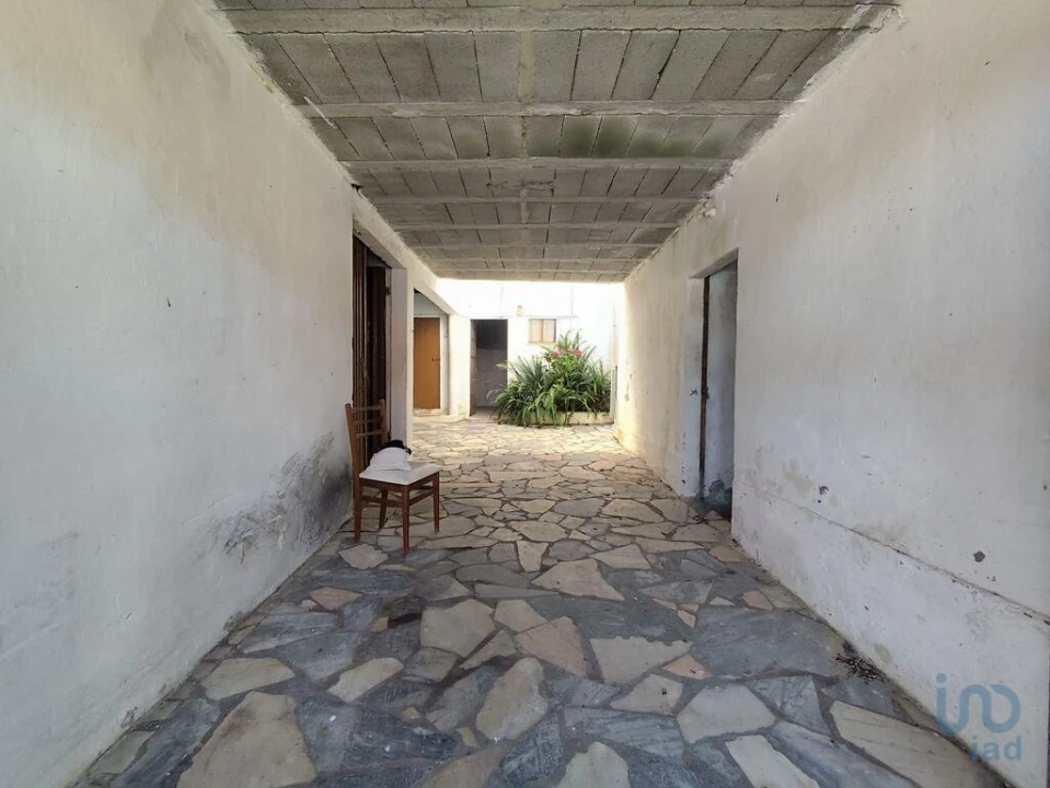 Moradia T3 para Venda em Lamas e Cercal Foto 4