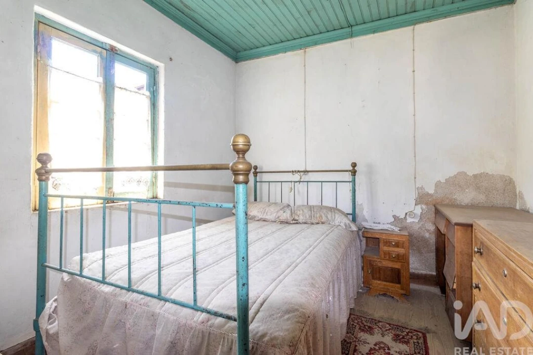 Moradia T3 para Venda em Poiares (Santo Andre) Foto 16