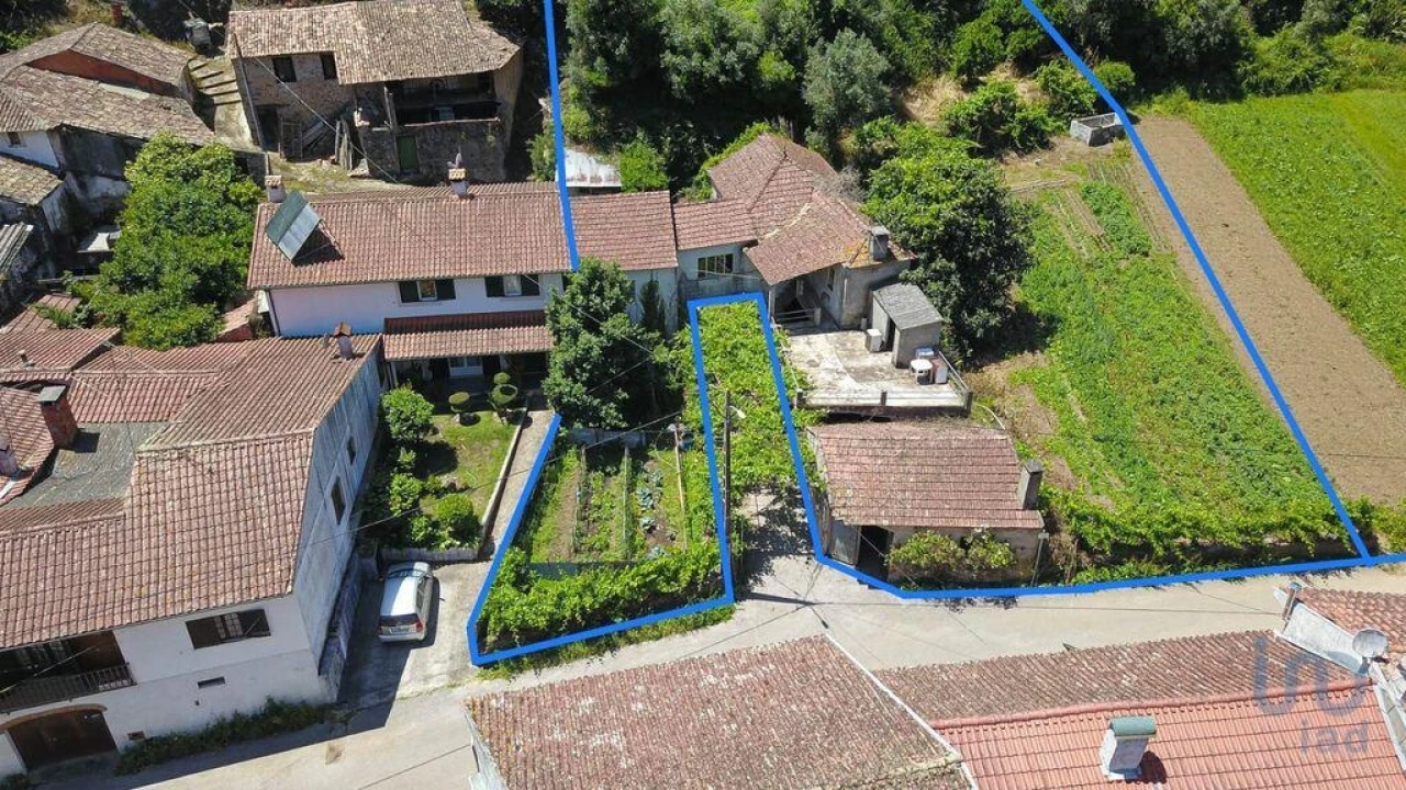 Moradia T3 para Venda em Poiares (Santo Andre) Foto 9