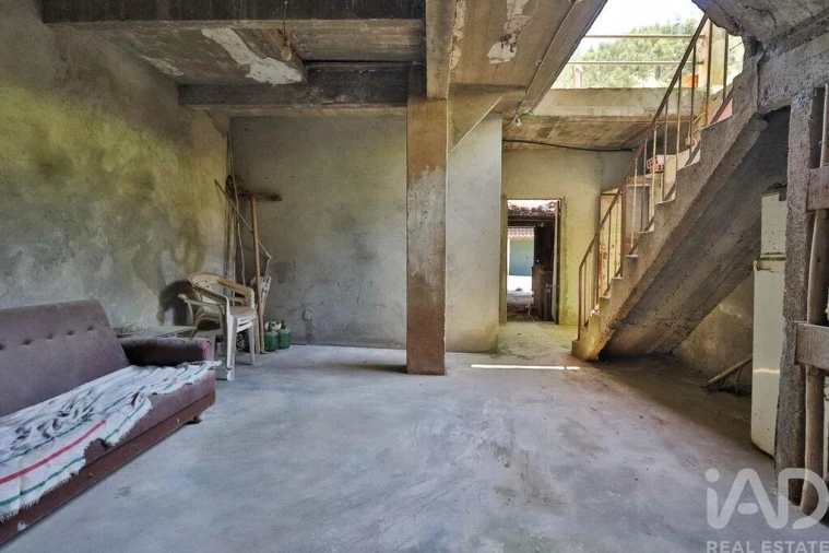 Moradia T3 para Venda em Poiares (Santo Andre) Foto 29