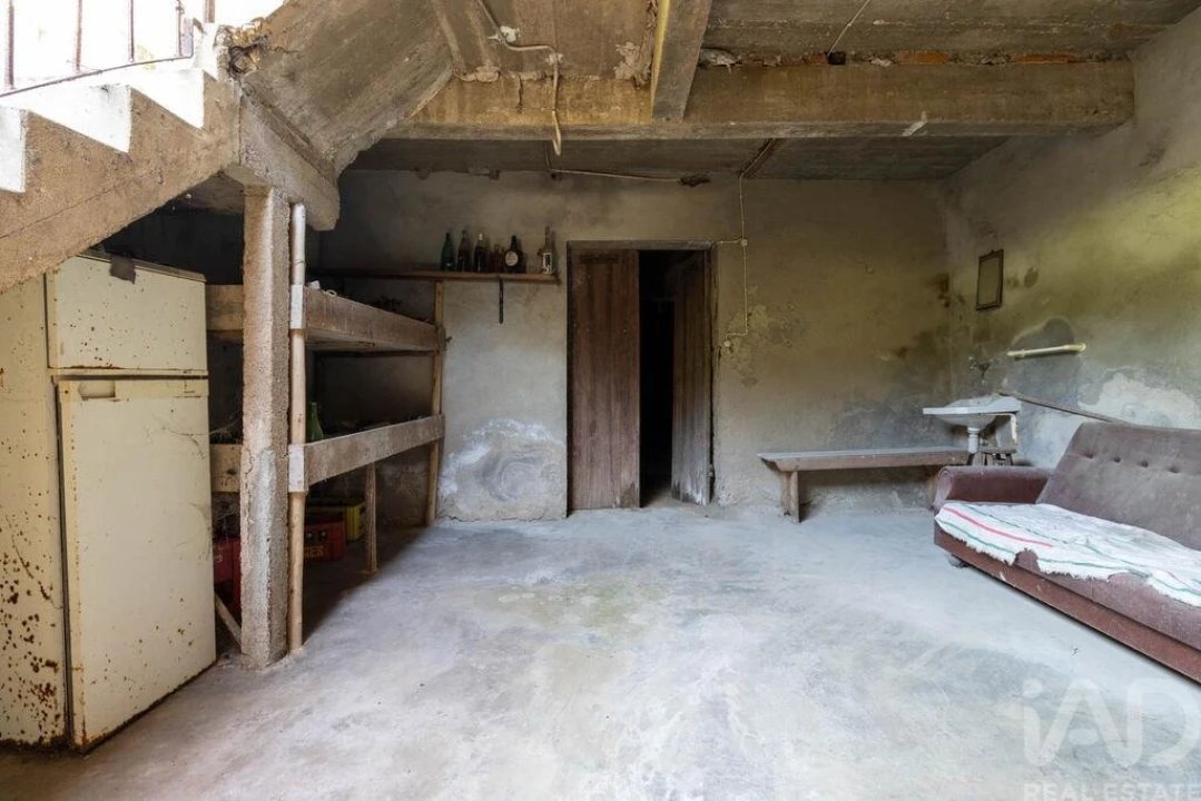 Moradia T3 para Venda em Poiares (Santo Andre) Foto 27