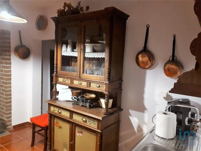 Moradia T4 para Venda em Mourão Foto 14