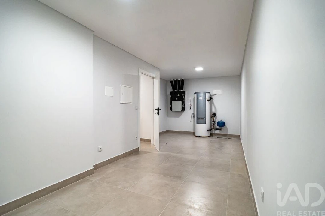 Moradia T3 para Venda em Leiria, Pousos, Barreira e Cortes Foto 28