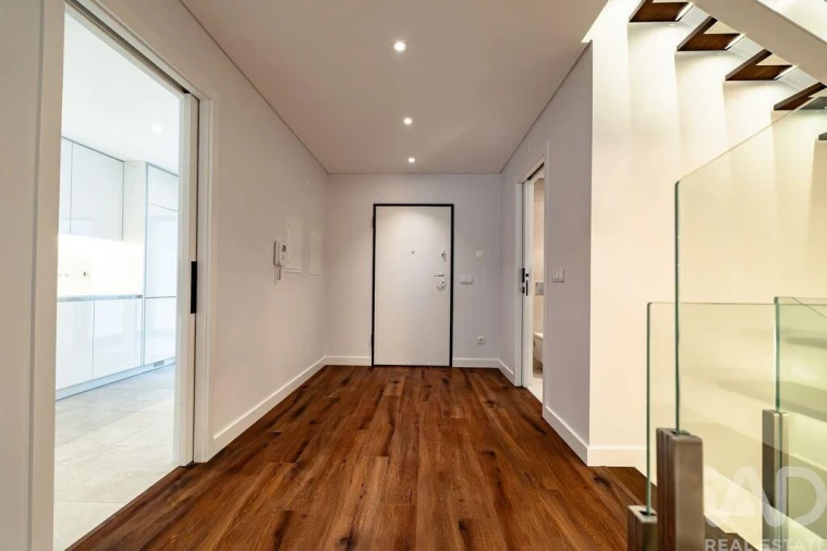 Moradia T3 para Venda em Leiria, Pousos, Barreira e Cortes Foto 10