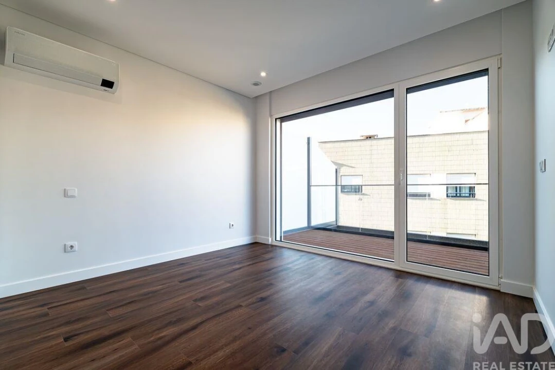 Moradia T3 para Venda em Leiria, Pousos, Barreira e Cortes Foto 19