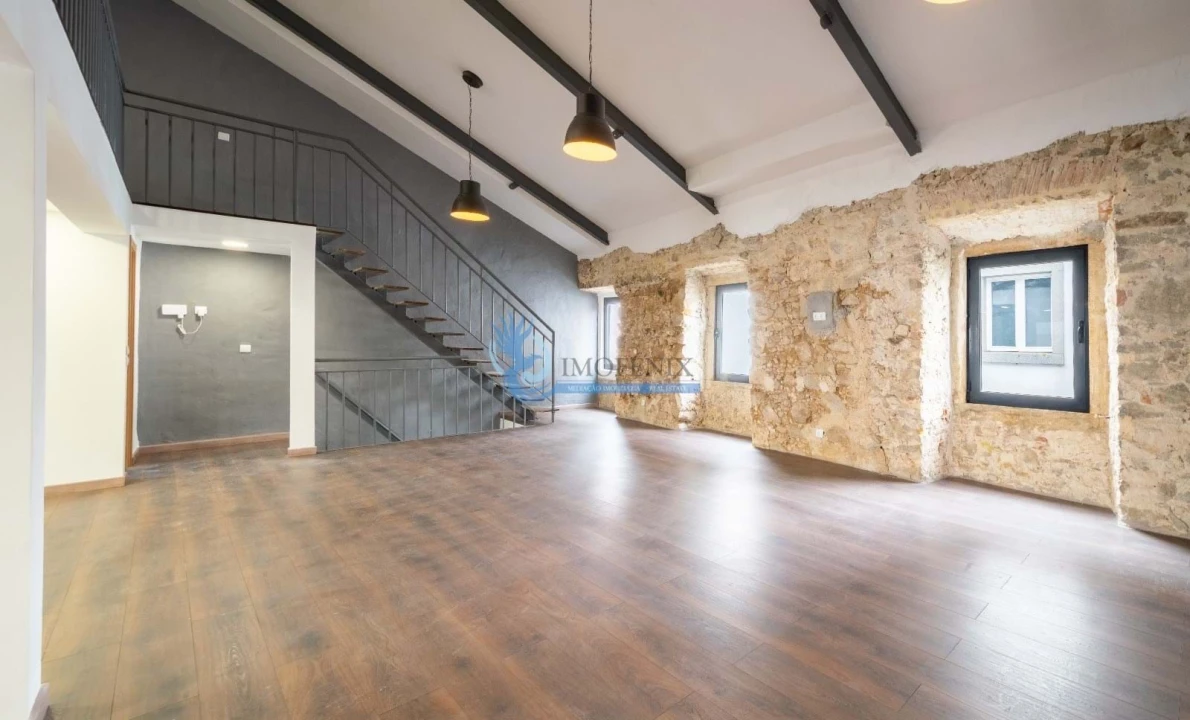 Prédio para Venda em Monchique Foto 8