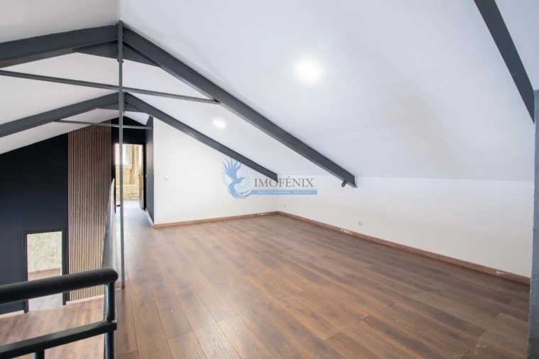 Prédio para Venda em Monchique Foto 7