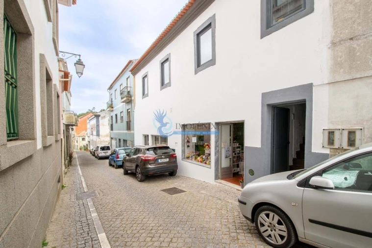 Prédio para Venda em Monchique Foto 16