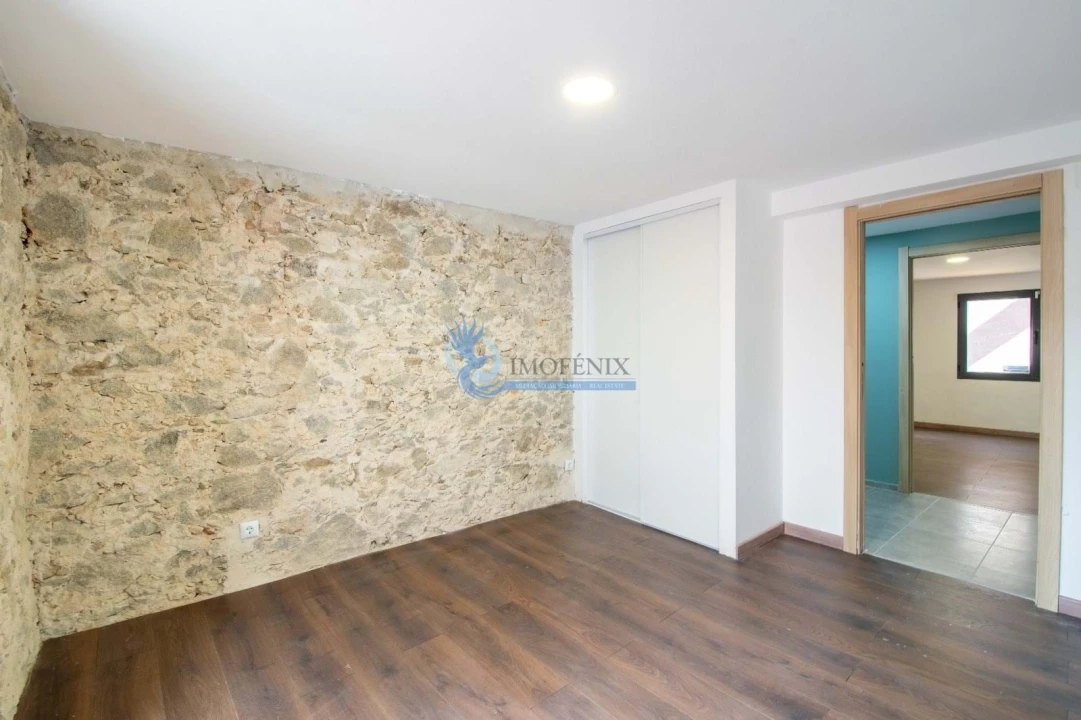 Prédio para Venda em Monchique Foto 17