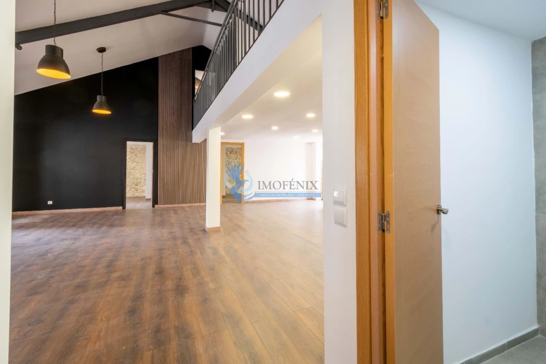 Prédio para Venda em Monchique Foto 3