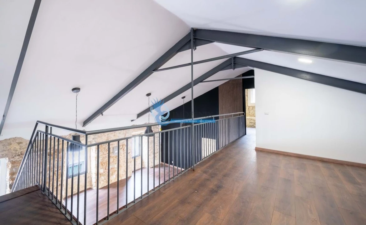 Prédio para Venda em Monchique Foto 9