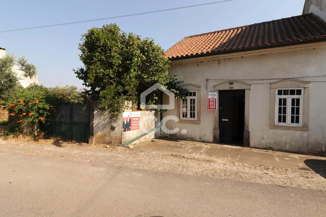 Moradia T4 para Venda em Avelar Foto 23