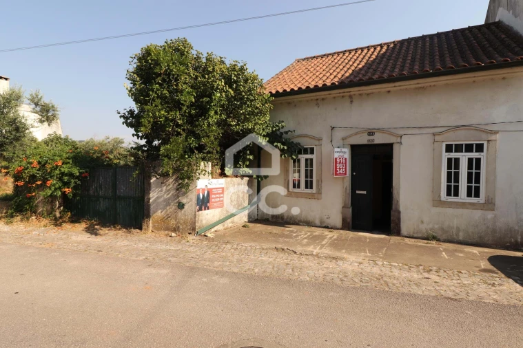 Moradia T4 para Venda em Avelar Foto 23