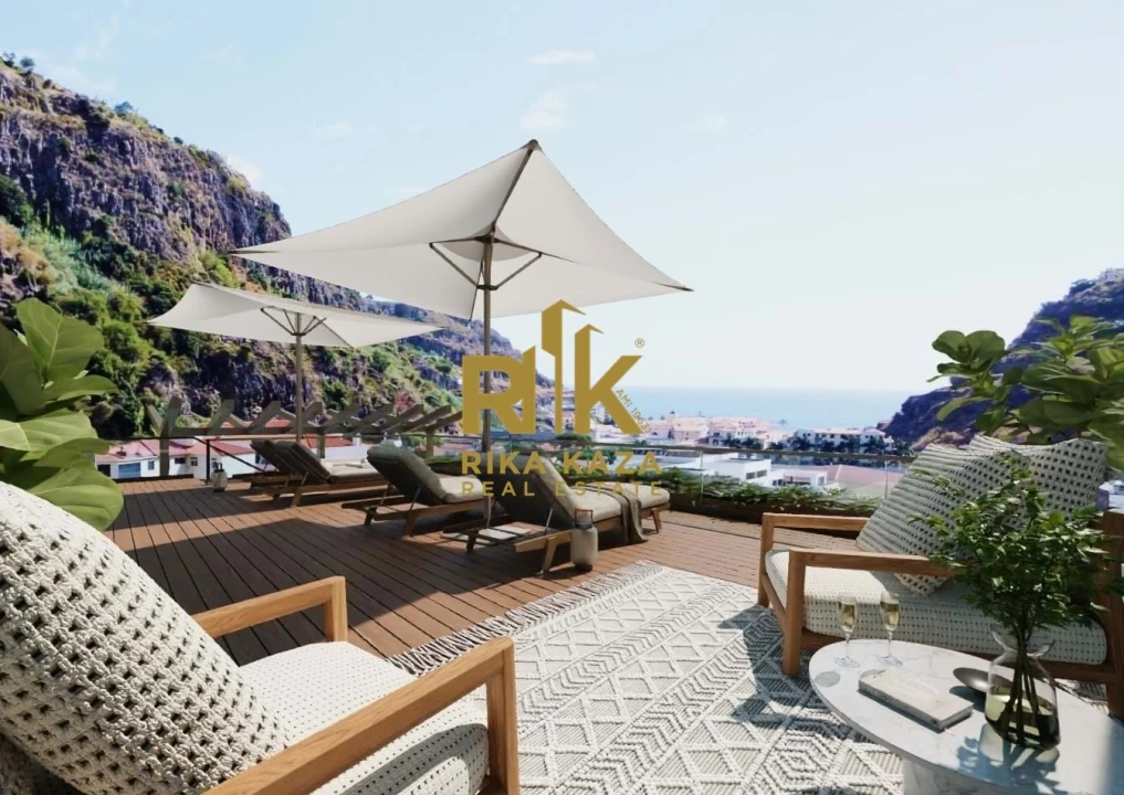 Apartamento T1 para Venda em Ribeira Brava Foto 5